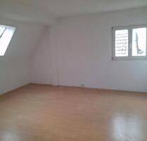 Dachgeschoss Wohnung in Böblingen Dargesheim