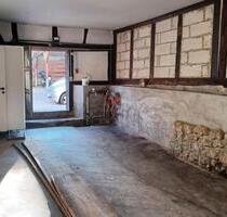 Attraktives AtelierLager mit Garage im Ludwigsburger Zentrum