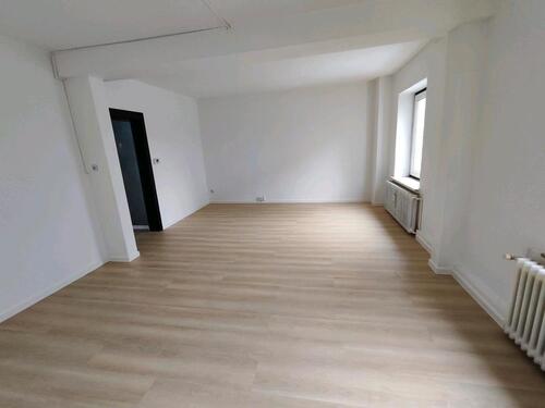 Foto - Zentrale Wohnung in Lage - 900,00&nbsp;EUR Kaltmiete, ca.&nbsp; 127,00&nbsp;m&sup2;