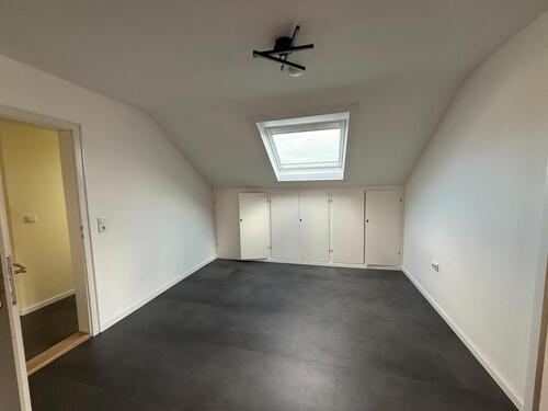Foto - 2.5 Zimmer Dachgeschoßwohnung zur Miete in Walzbachtal