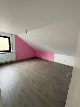 Foto - Dachgeschoßwohnung in Bürstadt zur Miete