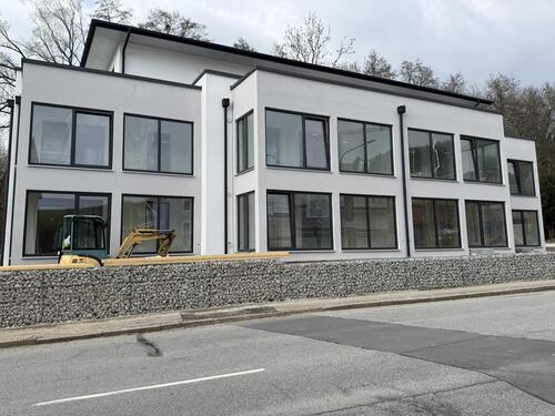 Foto - Stilvoll wohnen in Deggendorf: 3-Zimmer-Erstbezug mit Süd-Loggia, EBK & Aufzug