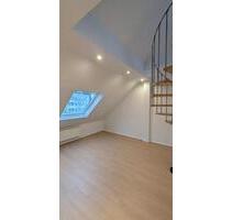 Zentrale 1-Zimmerwohnung mit Galerie + kleiner Dachterrasse - Hannover Vahrenwald-List