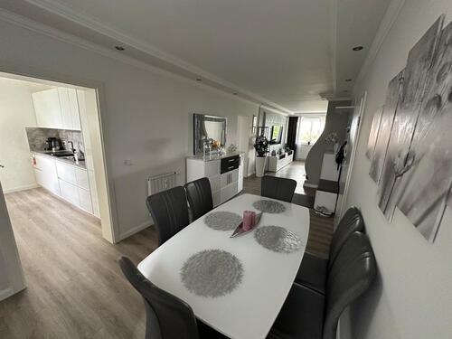 Foto - Charmante kernsanierte 3 Zimmer Wohnung in Wolfsburg mit Balkon