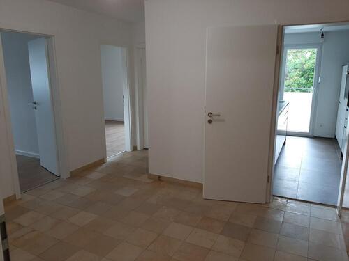 Foto - Sehr schöne, große und helle Wohnung ab sofort zu vermieten