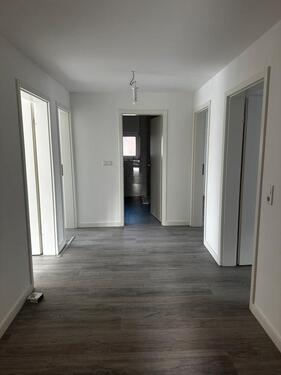 Foto - 10 Zimmer Mehrfamilienhaus, Wohnhaus in Baunatal