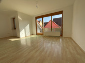 Foto - 3-Zimmer-Wohnung mit Loggia, Einbauküche und Stellplatz