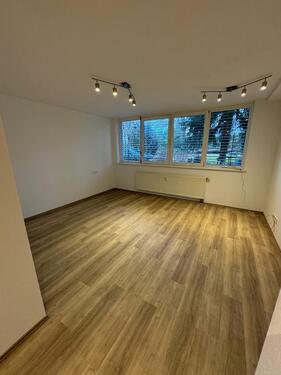 Foto - 1-Zi.-Appartement mit neuer Küchenzeile, barrierefrei zur Miete