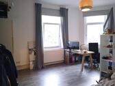 Foto - Großzügige WG-geeignete Altbauwohnung