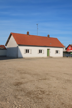 Foto - Vielseitig nutzbares Gewerbeobjekt mit großzügiger Freifläche in Kissing