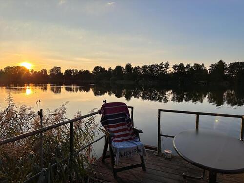 Foto - Terrasse Garten Seegrundstück Bootssteg