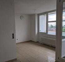 Großzügige 3-Zi. Blick ins Grüne, Loggia, EBK Schwimmbad & Sauna - Lehrte