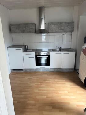 Foto - 1 Zimmer Küche Bad Einbauküche Garten in Lage