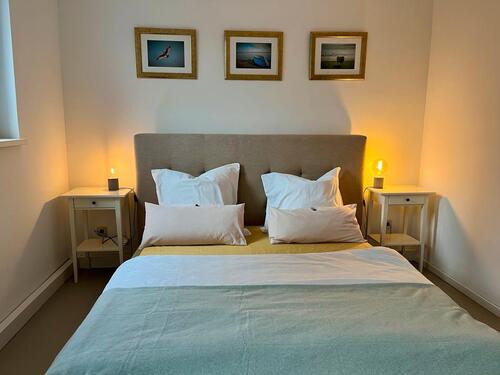 Foto - Hochwertig möblierte 2‑Zimmer‑Wohnung mit Terrasse & Garten