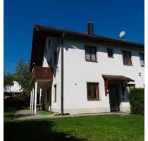 12 MFH mit 3 Wohnungen und 700m2 Grundstück in Gem.Aichach