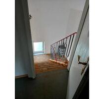 Natur, Ruhe und Raum – alles an einem Ort, Zwei Familien haus - Mengkofen