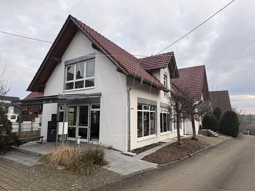 Foto - Tolle Räumlichkeiten zur vielseitigen Nutzung in ländlicher Lage