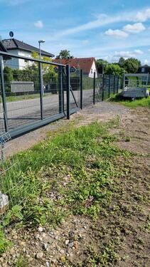 Foto - Caravan, Boot, Anhänger oder Trailerstellplatz