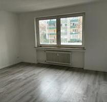 Sehr schöne 3 Zimmer Wohnung mit Balkon in Duisburg zu vermieten