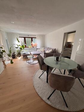 Foto - Moderne 2,5-ZKB mit Balkon, Gartenmitbenutzung & Stellplatz