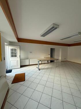 Foto - Gewerbe- Büro- Lagerfläche in Reiskirchen zu vermieten