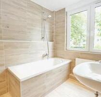 Erstbezug nach Sanierung - mit Wanne und Dusche - Chemnitz Adelsberg