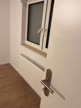 Foto - Ersteinzug nach Renovierung - 850,00&nbsp;EUR Kaltmiete, ca.&nbsp; 82,00&nbsp;m&sup2;