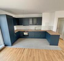 Penthouse mit Küche und Stellplatz - Berlin Lichtenberg