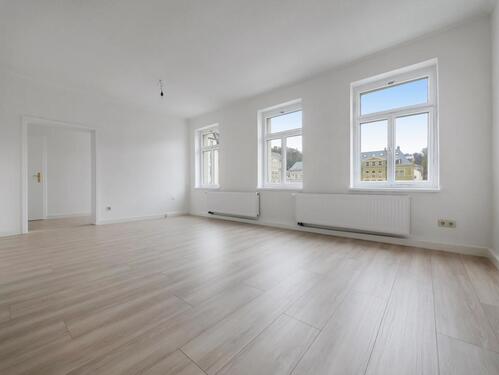 Foto - Erholungsort Sebnitz: Sanierte Altbauwohnung mit 93 m2 Wohnfläche, vier Zimmern, zwei Bädern & EBK!