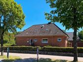 Foto - Einfamilienhaus in ruhiger Lage mit schönem Garten + Doppelgarage