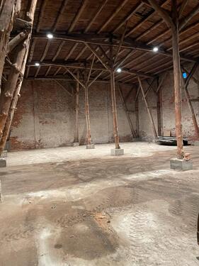 Foto - Stellplatz in Scheune - 80,00 EUR Miete,