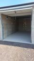 Garage MwSt ausweisbar, trocken, sicher durch Hausmeister, Nachbarn, Zaun, Tor, Dach gedämmt, auf Gewerbehof - Göttingen Grone