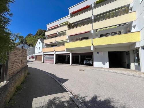 Foto - Familienfreundliche Wohnung mit Balkon und Lift - renoviert und sofort beziehbar