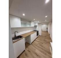 2,5-Zi. Wohnung Kernsaniert Fußbodenheizung EBK - St. Blasien