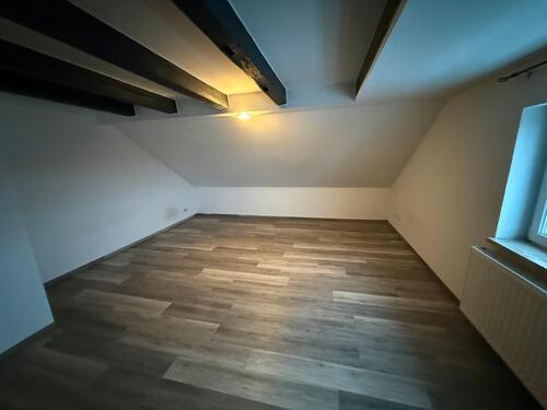 Foto - 2 Zimmer Dachgeschoßwohnung zur Miete in Teutschenthal