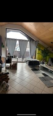 Foto - Helle 3-ZKB- Dachgeschoss Wohnung