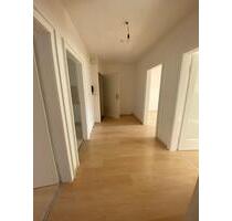 Helle, freundliche Dachgeschosswohnung Nähe Salinenplatz - Bad Kreuznach Bad Münster am Stein-Ebernburg