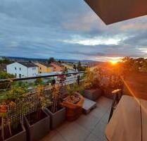 Helle, schöne 65 m² Penthouswohnung - Bad Neustadt an der Saale