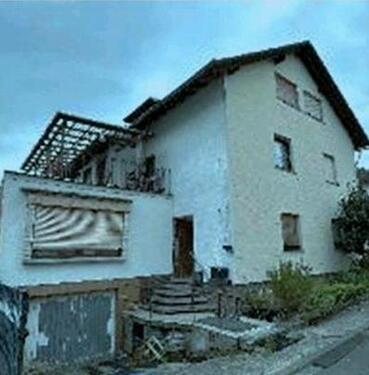 Foto - Haus mit Garten und Garage demn. zu verkaufen Wetzlar Nb Nauborn