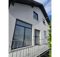 Ulmen Wohnung Top Lage großer Balkon Stellplatz Garten ruhig