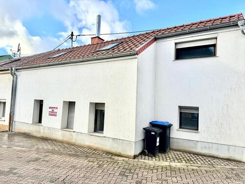 Foto - Kleines Reihenhaus in WadgassenHostenbach