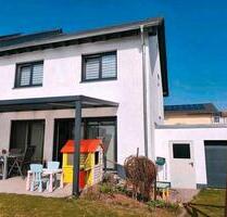 Moderne Doppelhaushälfte zu verkaufen in Hilzingen (Haus DHH)