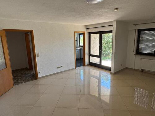 Foto - Schöne 1-Zimmer-EG-Wohnung mit Terrasse in Kleinsachsenheim