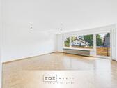 Foto - Sanierte 2- Zimmer-Wohnung mit großem Balkon in Gröbenzell - ab sofort verfügbar