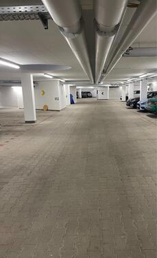 Foto - Sicherer Tiefgaragenplatz in Bestlage – Zentrum Schorndorf