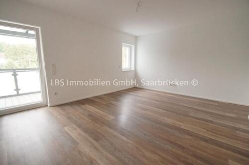 Foto - Hochwertig kernsanierte 3-Zimmer-Küche-Bad Wohnung in Reimsbach mit Balkon