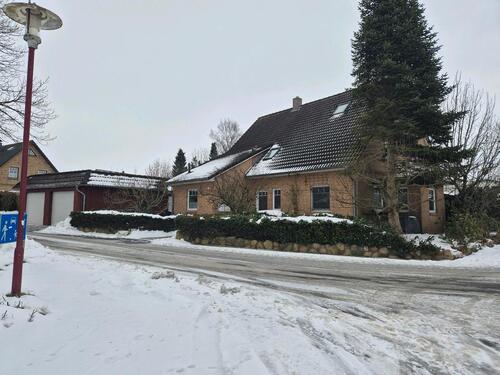 Foto - Einfamilienhaus in 24894 Twedt - 365.000,00&nbsp;EUR Kaufpreis, ca.&nbsp; 181,00&nbsp;m&sup2;