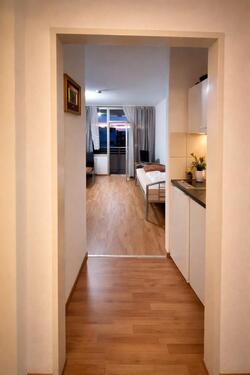Foto - 1-Zimmer-Wohnung am Rheinpark-Center Neuss, Balkon, top-Anbindung
