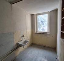 Mehrfamilienhaus - 140.000,00&nbsp;EUR Kaufpreis, ca.&nbsp; 200,00&nbsp;m&sup2; in (PLZ: 10178)