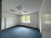 Foto - BÜROFLÄCHE ZU VERMIETEN - 300,00 EUR Kaltmiete, ca.  4,50 m²